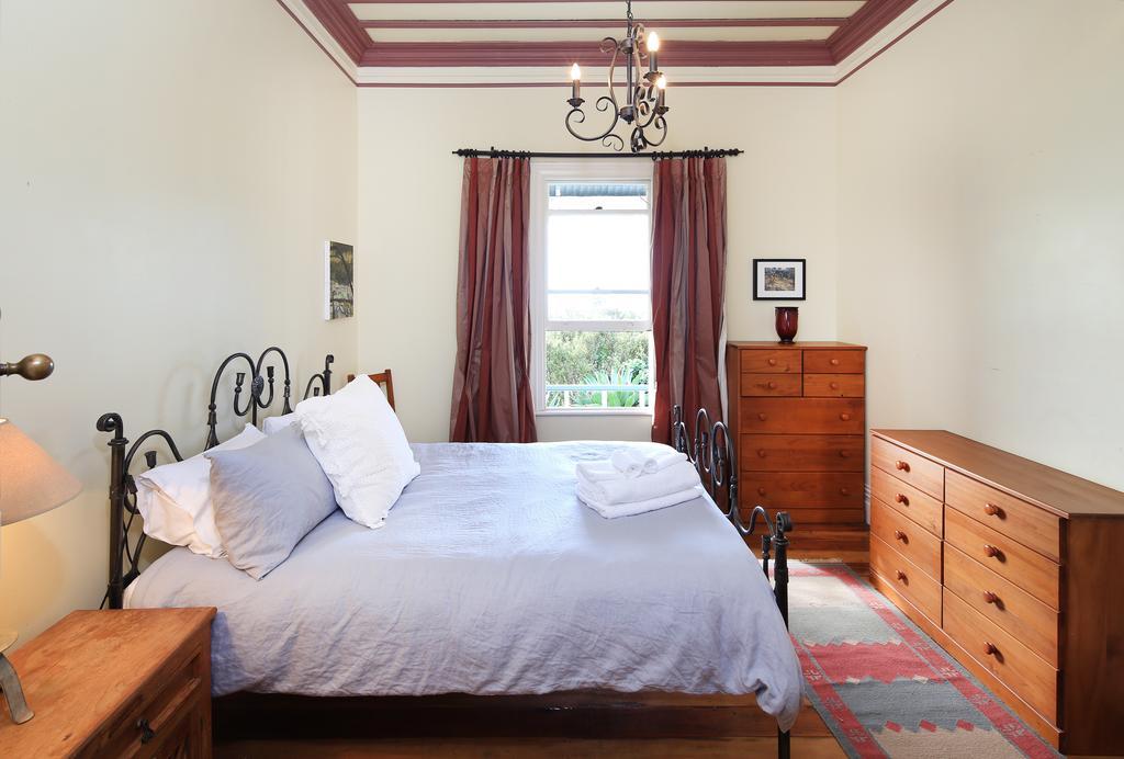 Crescent Villa - Stay Waiheke Ostend 외부 사진