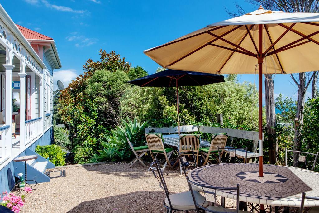 Crescent Villa - Stay Waiheke Ostend 외부 사진
