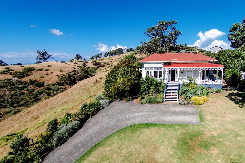 Crescent Villa - Stay Waiheke Ostend 외부 사진